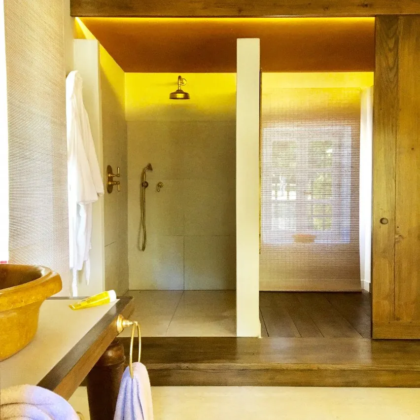 Bathroom Image